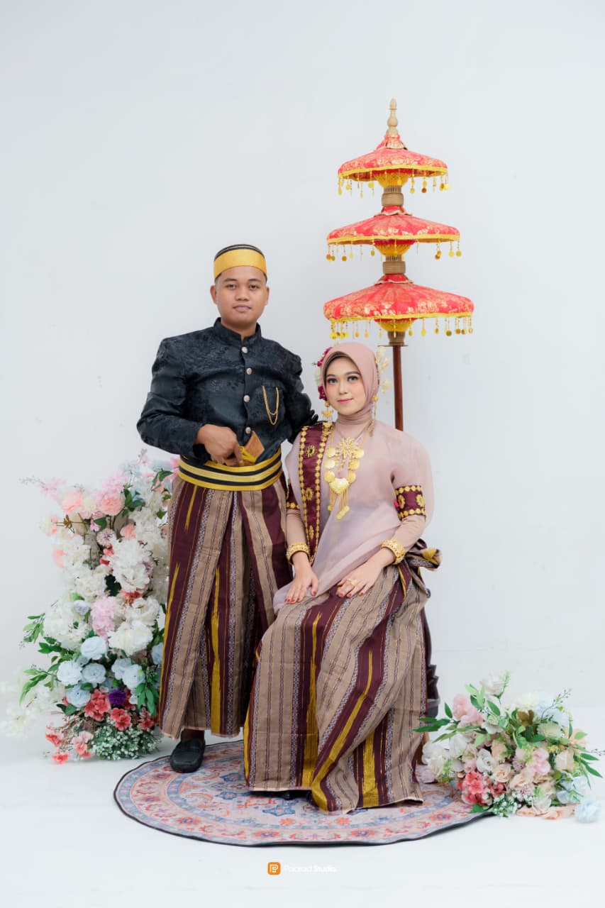 Ikram & Fitri (1) Ikram & Fitri (1)