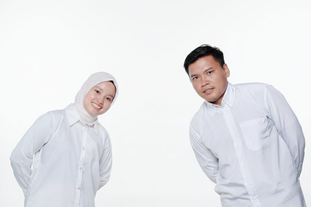 Indah & Suhardi (8) Indah & Suhardi (8)
