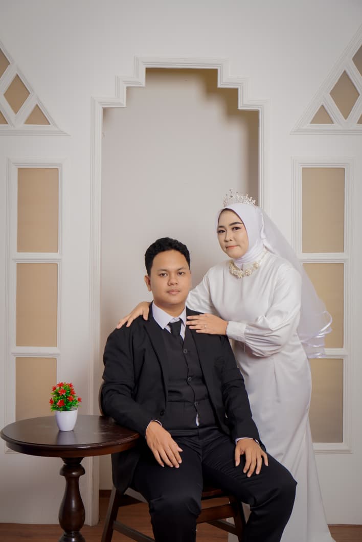 Ido & Deva (1) Ido & Deva (1)