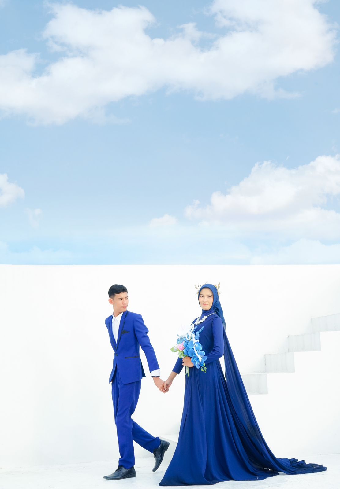 Mia & Asep (1) Mia & Asep (1)