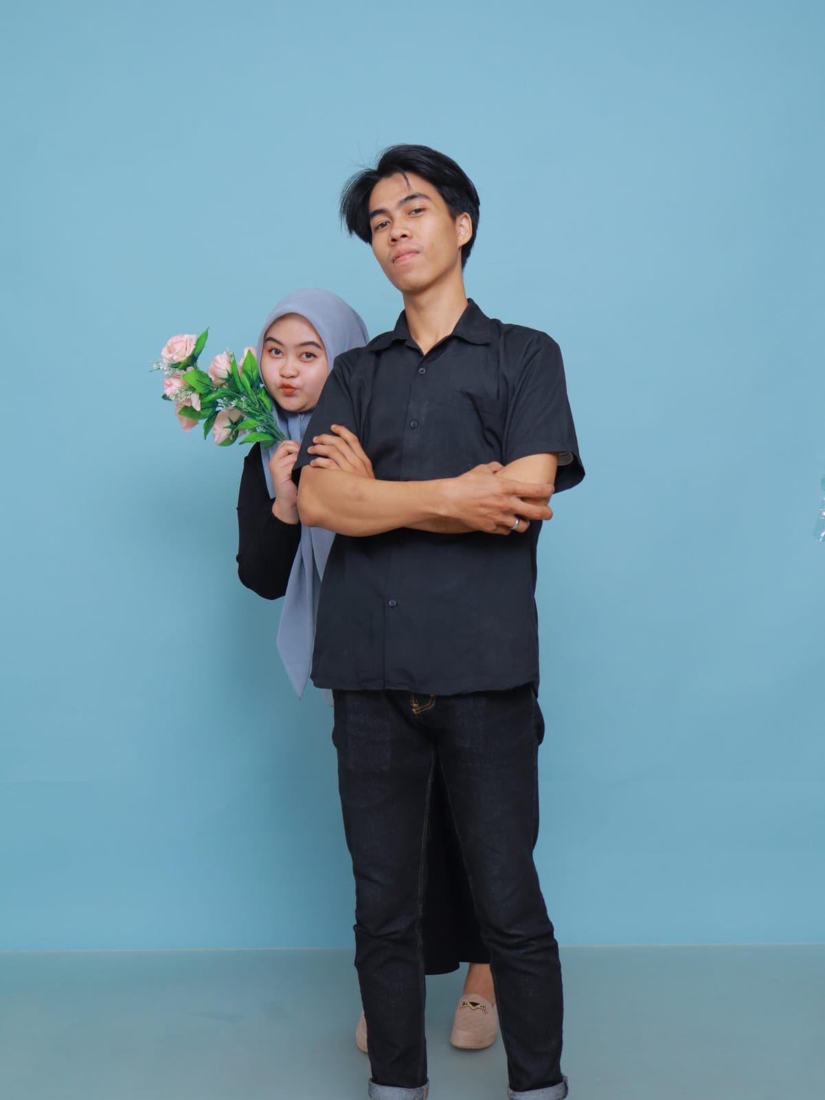 Nilam & Pay (1) Nilam & Pay (1)