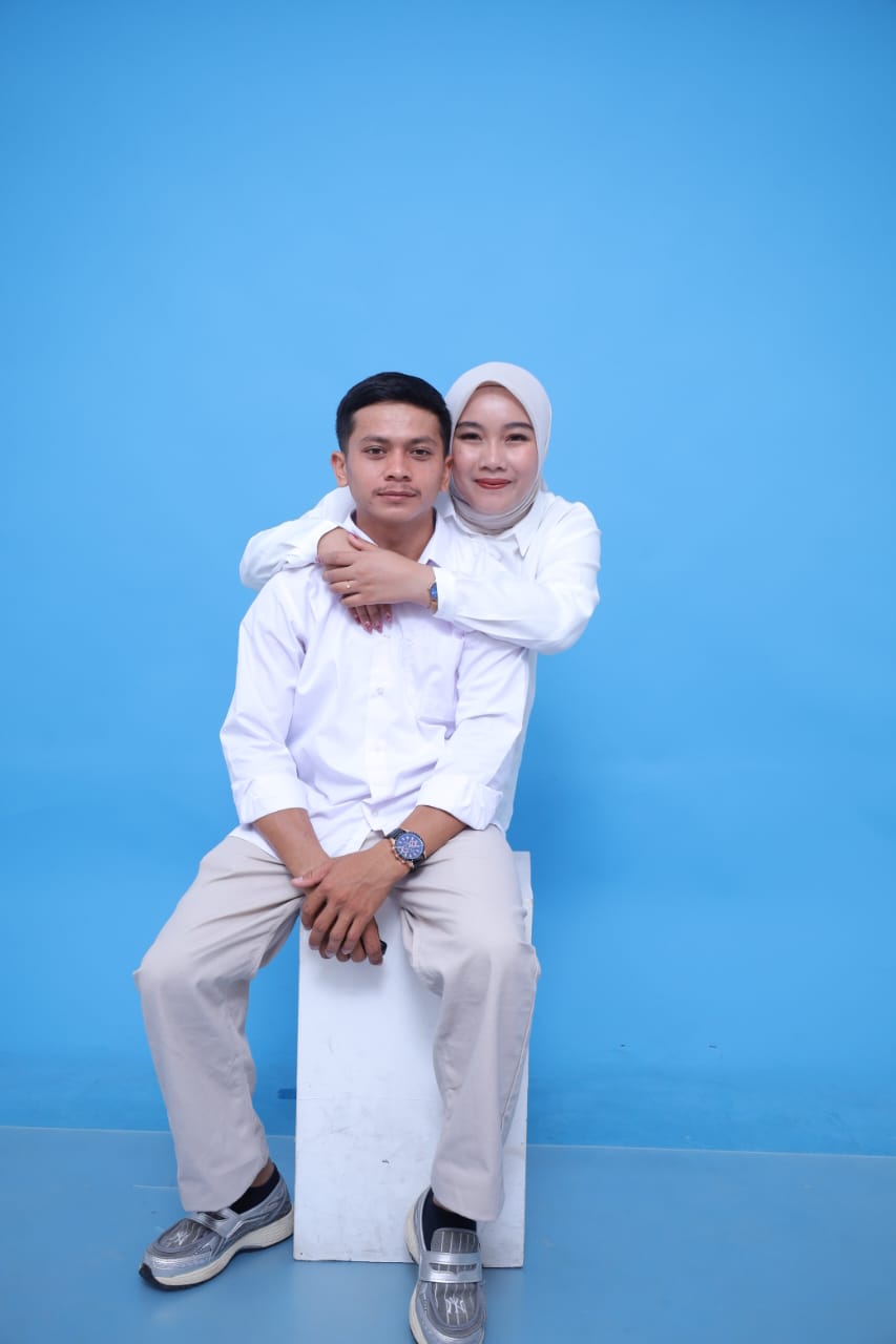Dila & Awal (1) Dila & Awal (1)