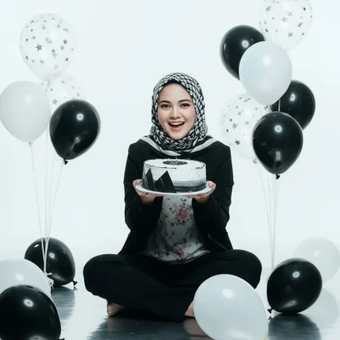 Elkit-Bday-v2-04-3.webp